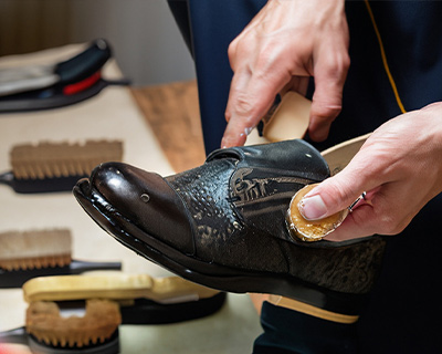 Shoe cleaning service