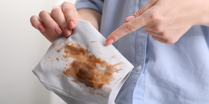How to Remove stains from clothes